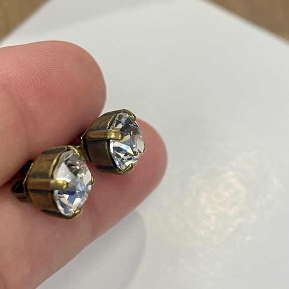 Radiant cut Swarovski crystal earrings - Picture 4 of 5